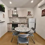 The Artist's House Apartment Cefalu