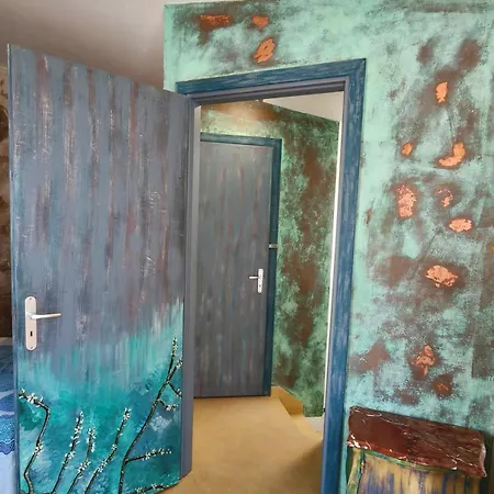 The Artist's House